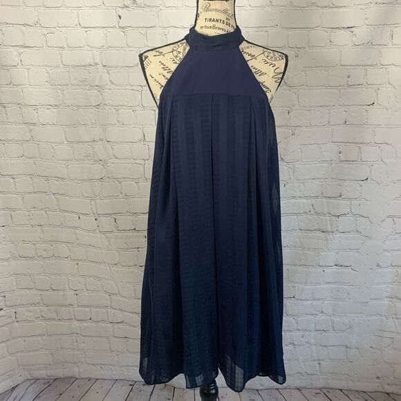BCBGeneration Dresses & Skirts - BCBGENERATION Dress size small navy blue